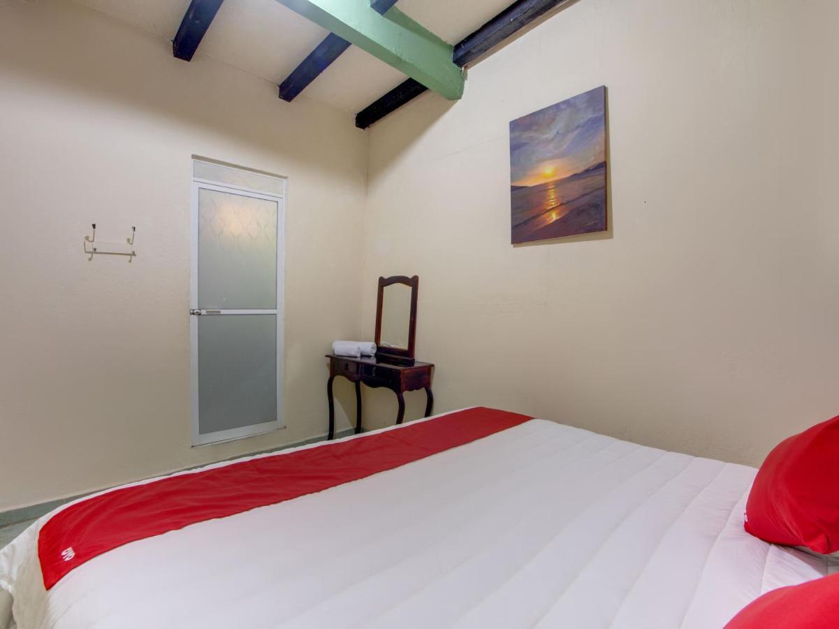Oyo Hotel Casa Ada Zihuatanejo Dış mekan fotoğraf